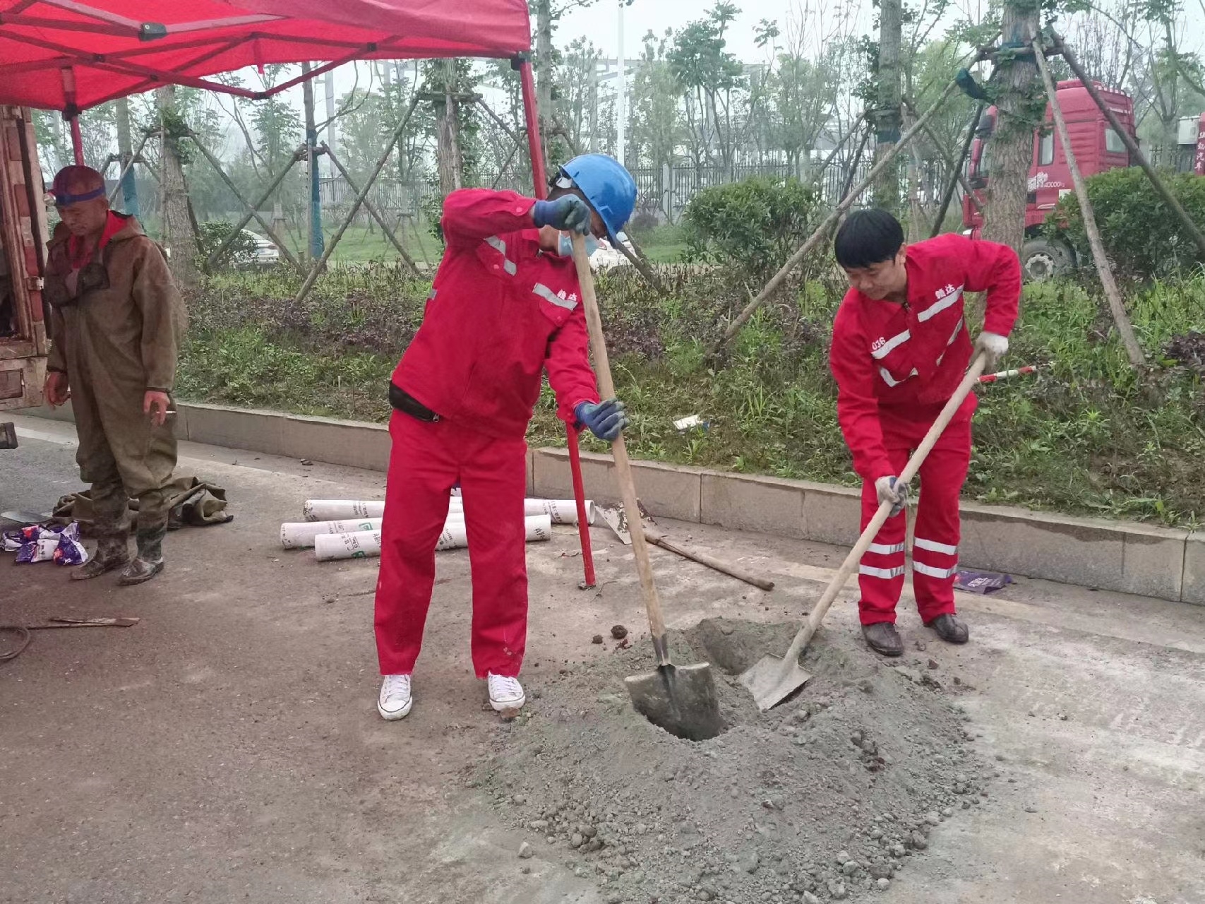 岱岳管道疏通哪家好】及时进行市政管道清淤